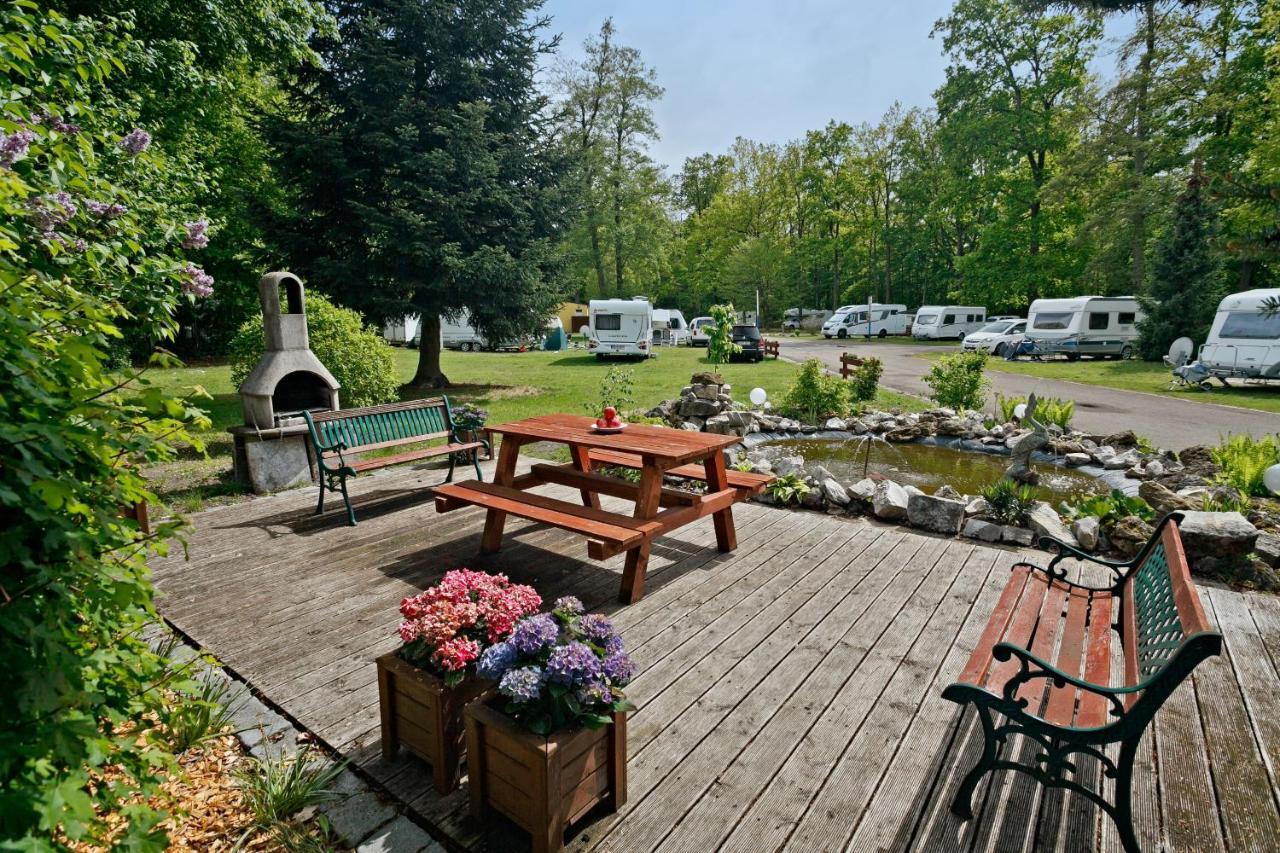 Knaus Campingpark Nürnberg Exterior foto